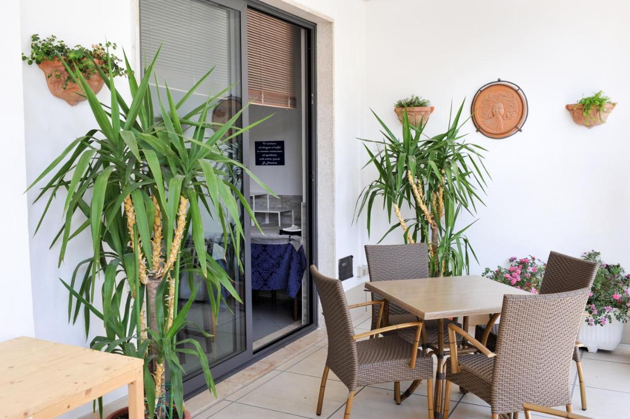 ריצ'יונה Hotel Maris Stella מראה חיצוני תמונה