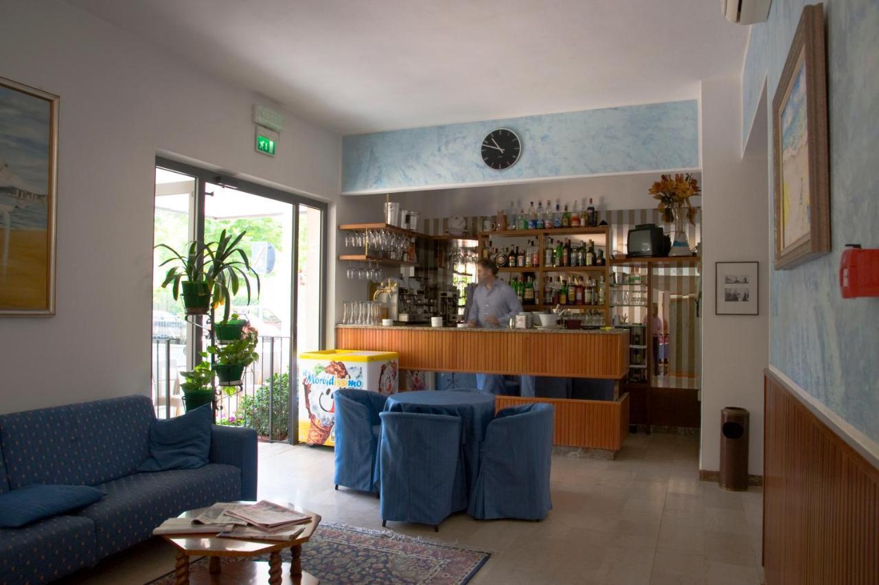 ריצ'יונה Hotel Maris Stella מראה חיצוני תמונה