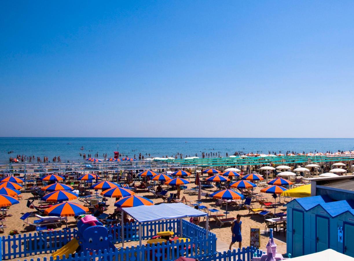 ריצ'יונה Hotel Maris Stella מראה חיצוני תמונה