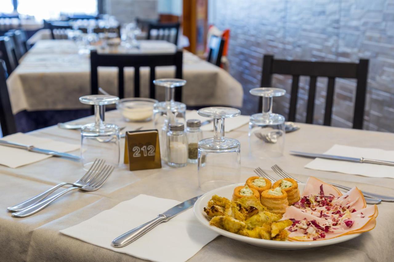 ריצ'יונה Hotel Maris Stella מראה חיצוני תמונה