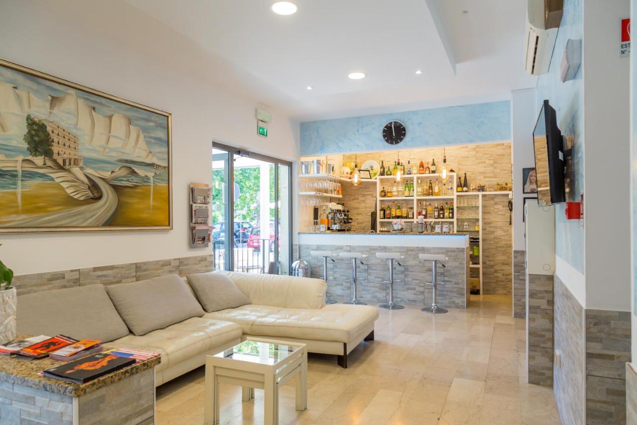 ריצ'יונה Hotel Maris Stella מראה חיצוני תמונה